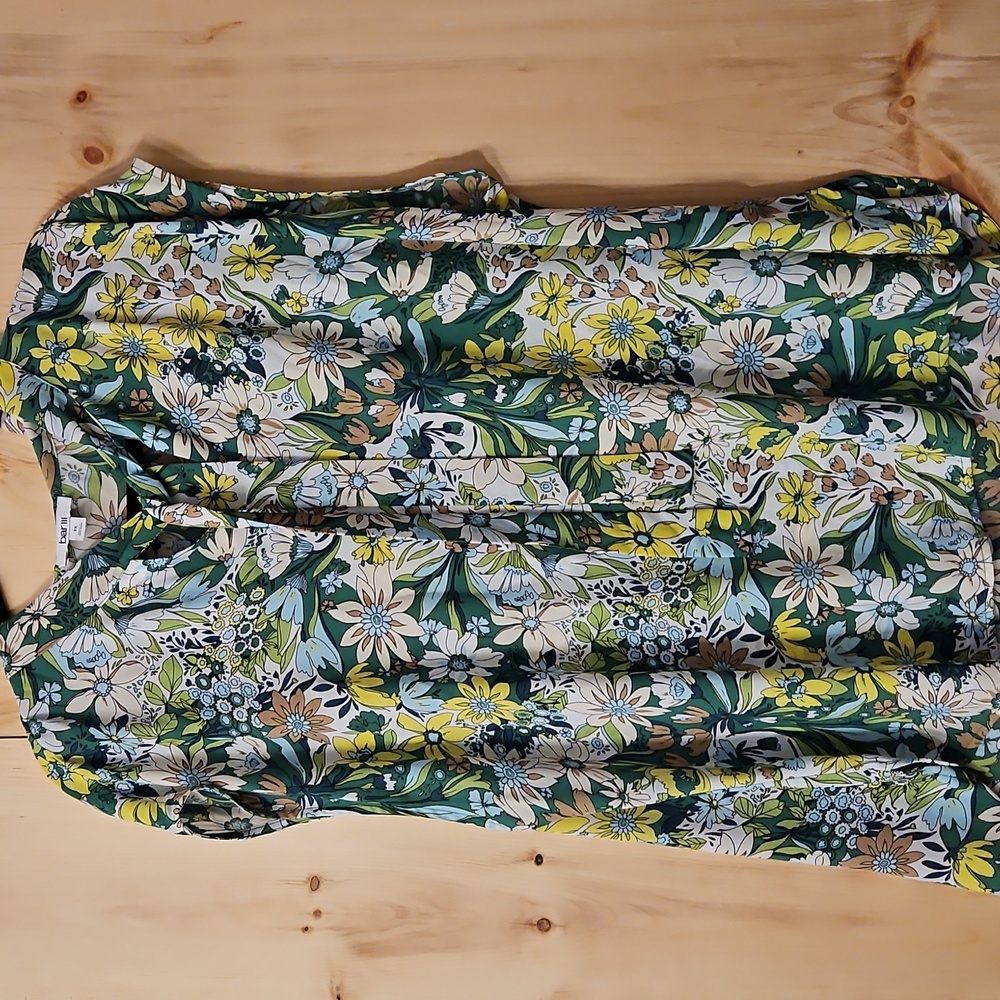 NWOT Bar III Retro Look Floral Green Women's Cap/Flutter Sleeve Top 2X